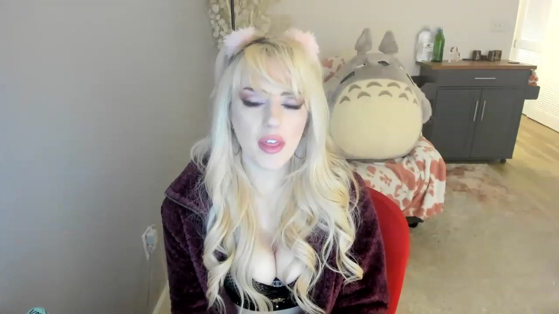 Gallery image thumbnail from Milk_Party's myfreecams stream on, 07/08/2023, 04:58 image 3 of 20