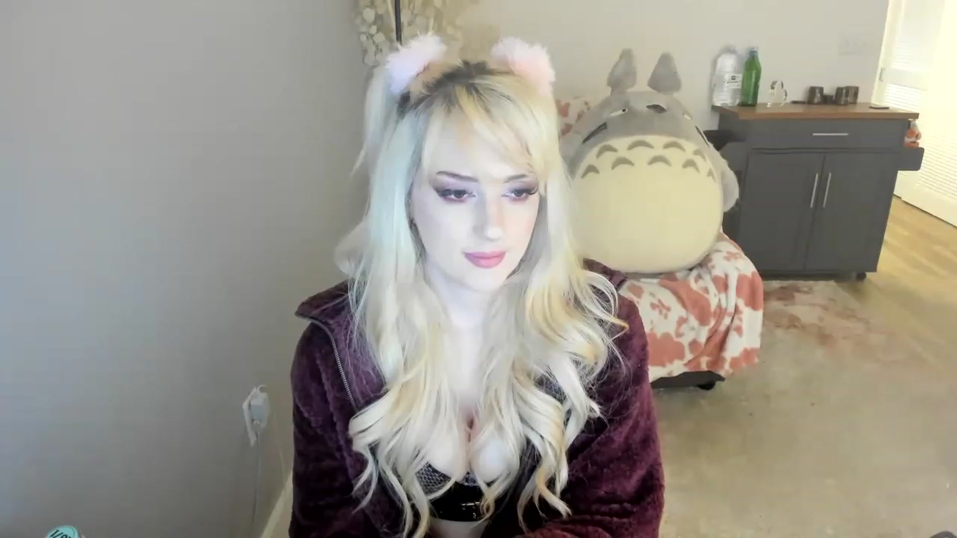 Gallery image thumbnail from Milk_Party's myfreecams stream on, 07/08/2023, 06:37 image 17 of 20