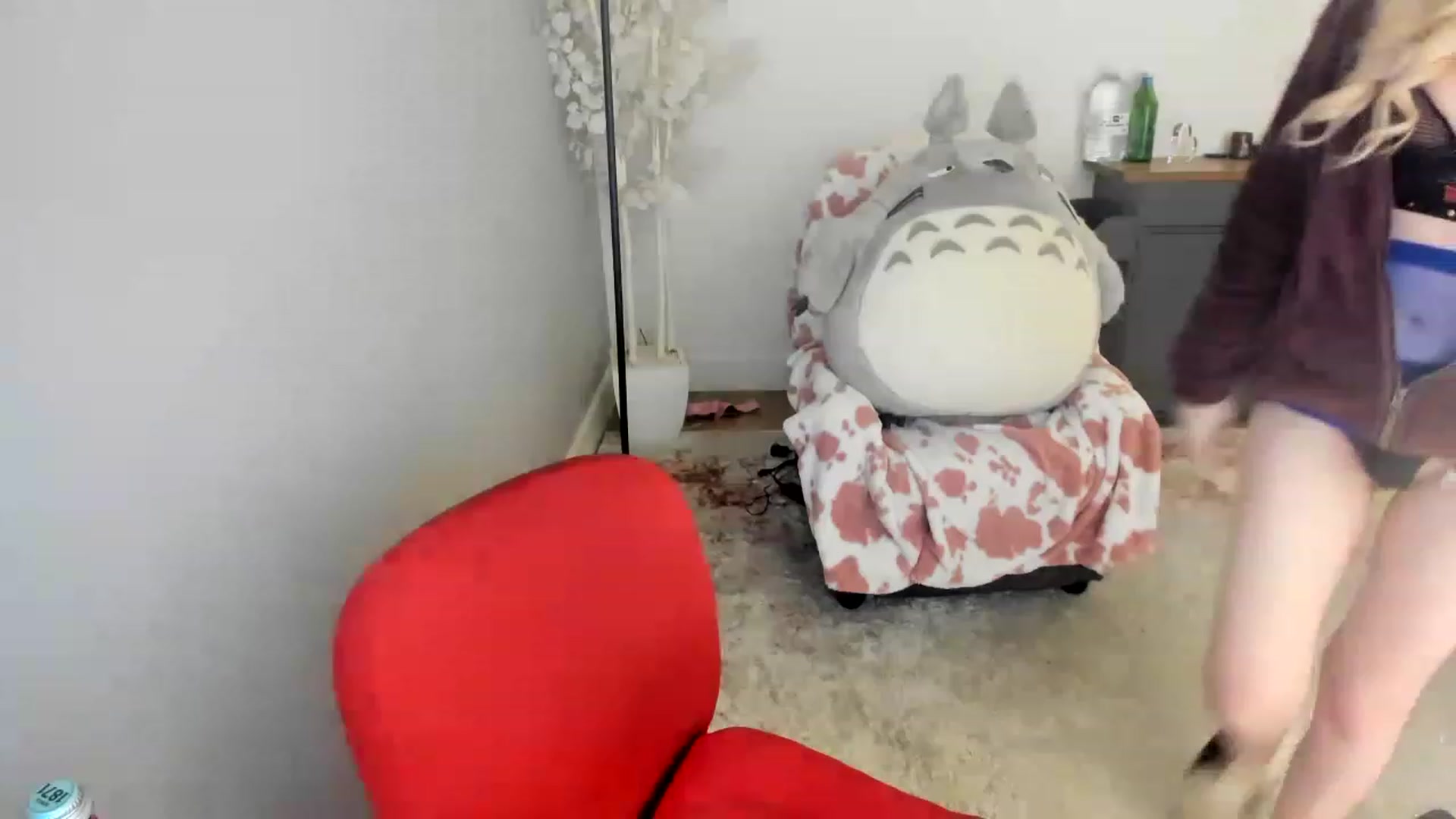 Gallery image thumbnail from Milk_Party's myfreecams stream on, 07/08/2023, 09:14 image 19 of 20