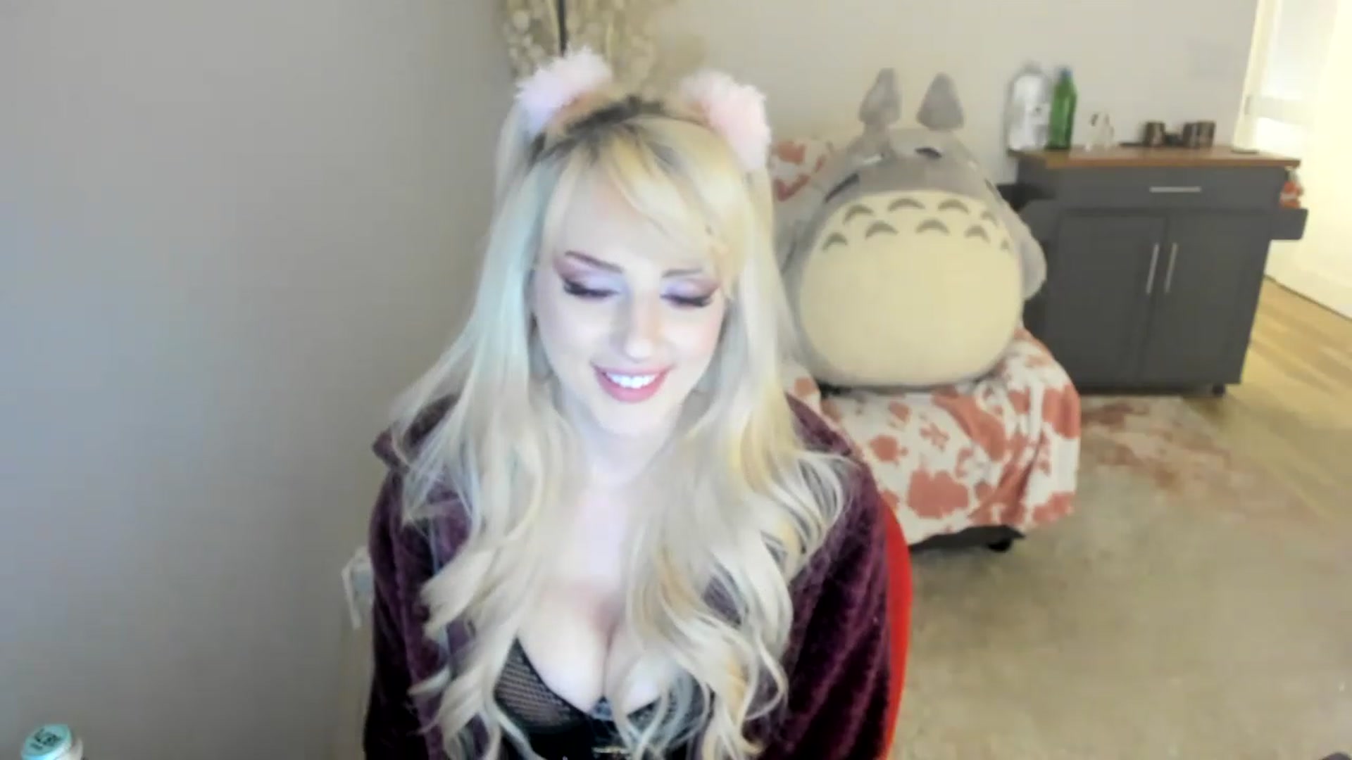 Gallery image thumbnail from Milk_Party's myfreecams stream on, 07/08/2023, 09:14 image 17 of 20