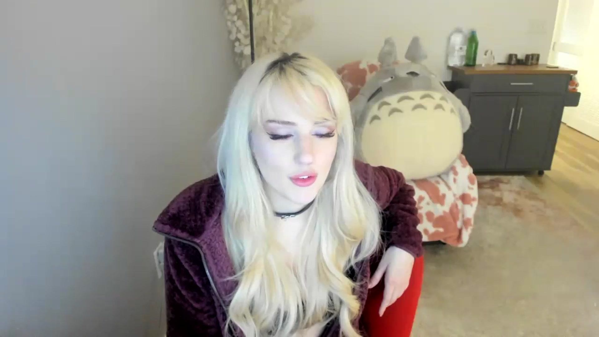 Gallery image thumbnail from Milk_Party's myfreecams stream on, 07/09/2023, 03:36 image 9 of 20