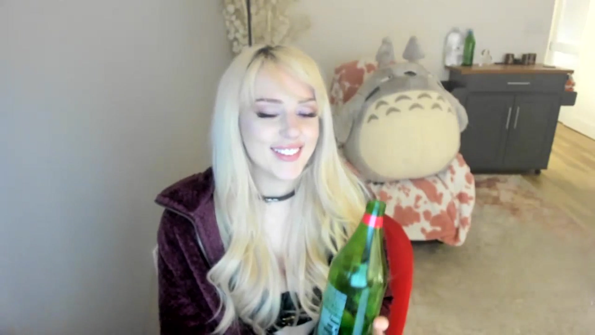 Gallery image thumbnail from Milk_Party's myfreecams stream on, 07/09/2023, 04:43 image 12 of 20