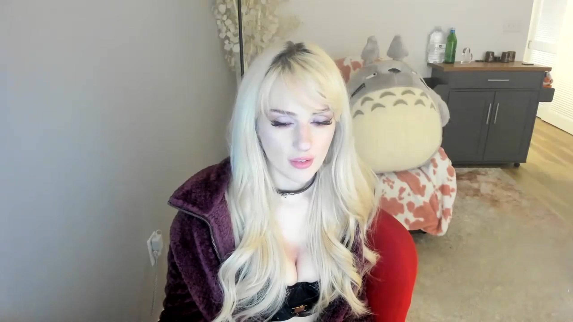 Gallery image thumbnail from Milk_Party's myfreecams stream on, 07/09/2023, 04:43 image 5 of 20