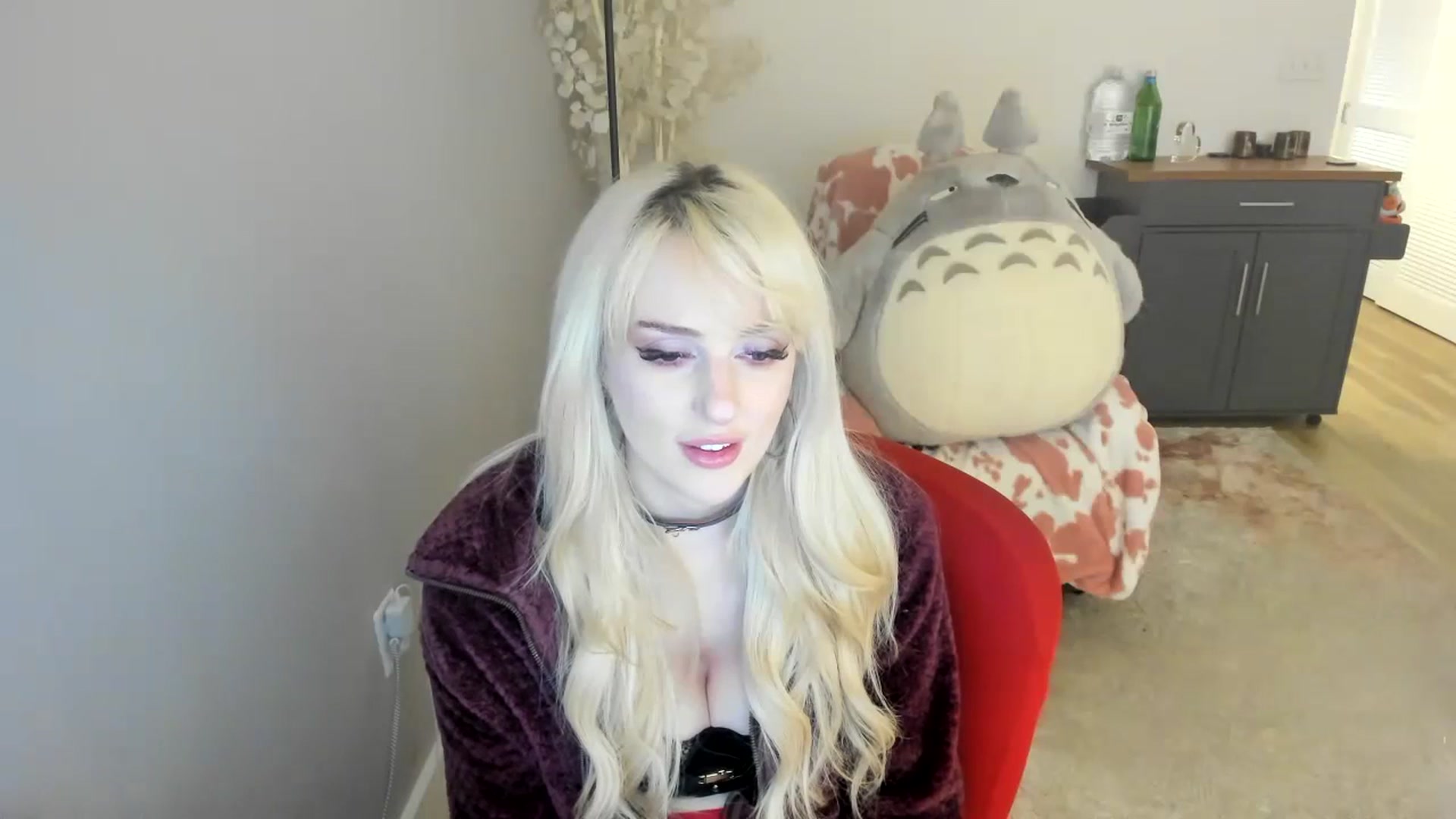 Gallery image thumbnail from Milk_Party's myfreecams stream on, 07/09/2023, 06:44 image 17 of 20