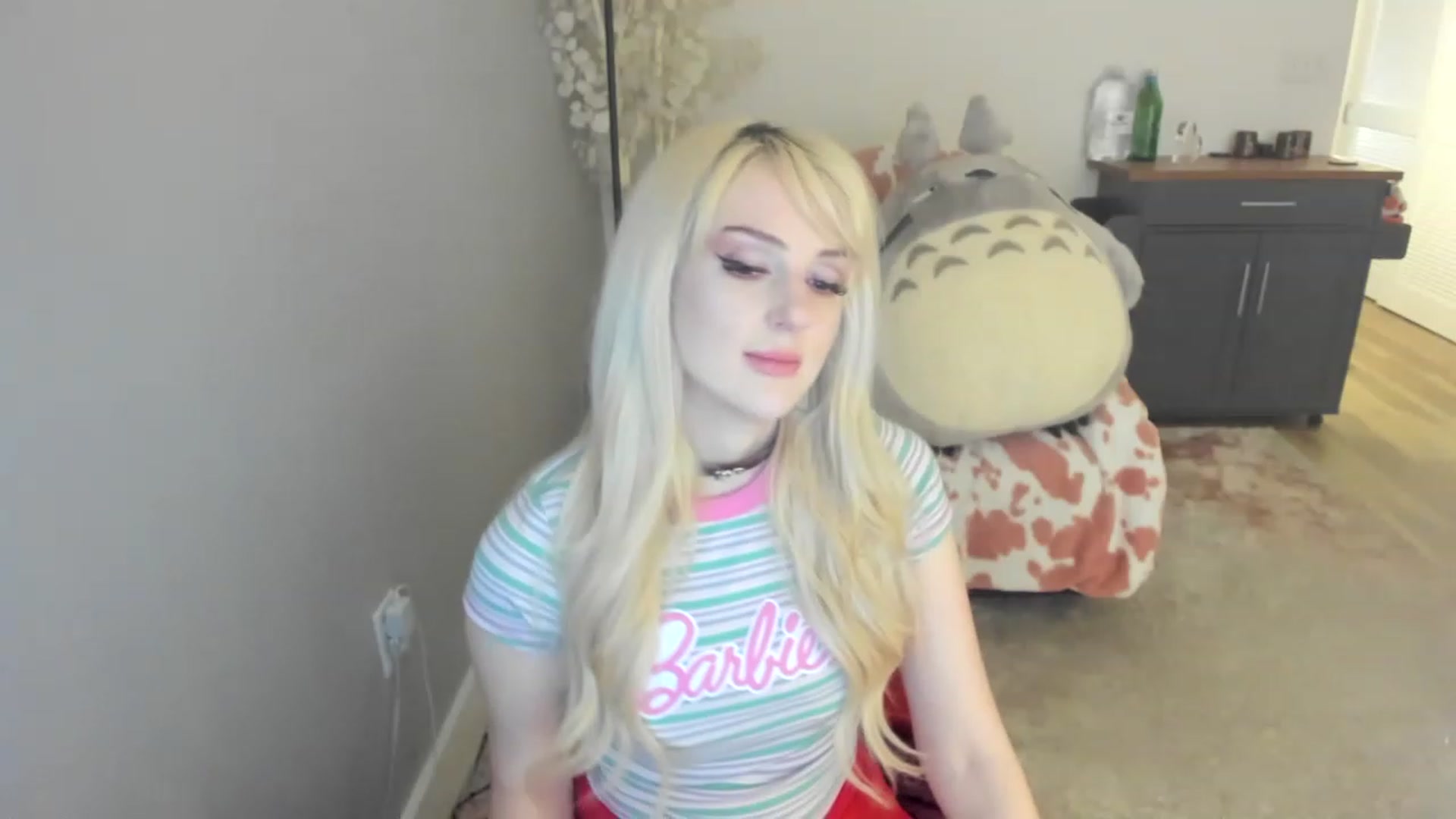 Gallery image thumbnail from Milk_Party's myfreecams stream on, 07/09/2023, 08:43 image 19 of 20