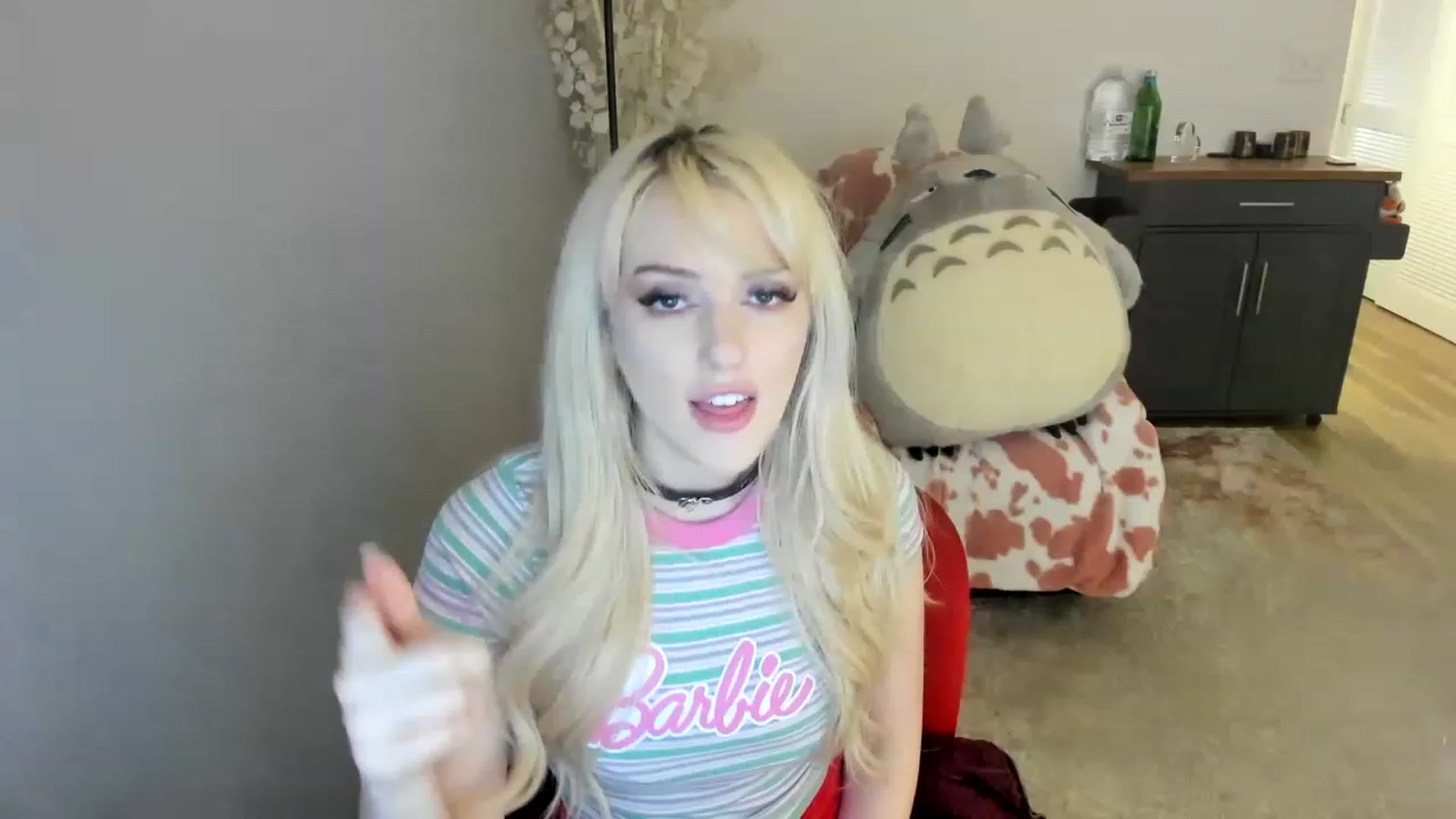 Gallery image thumbnail from Milk_Party's myfreecams stream on, 07/09/2023, 08:43 image 10 of 20