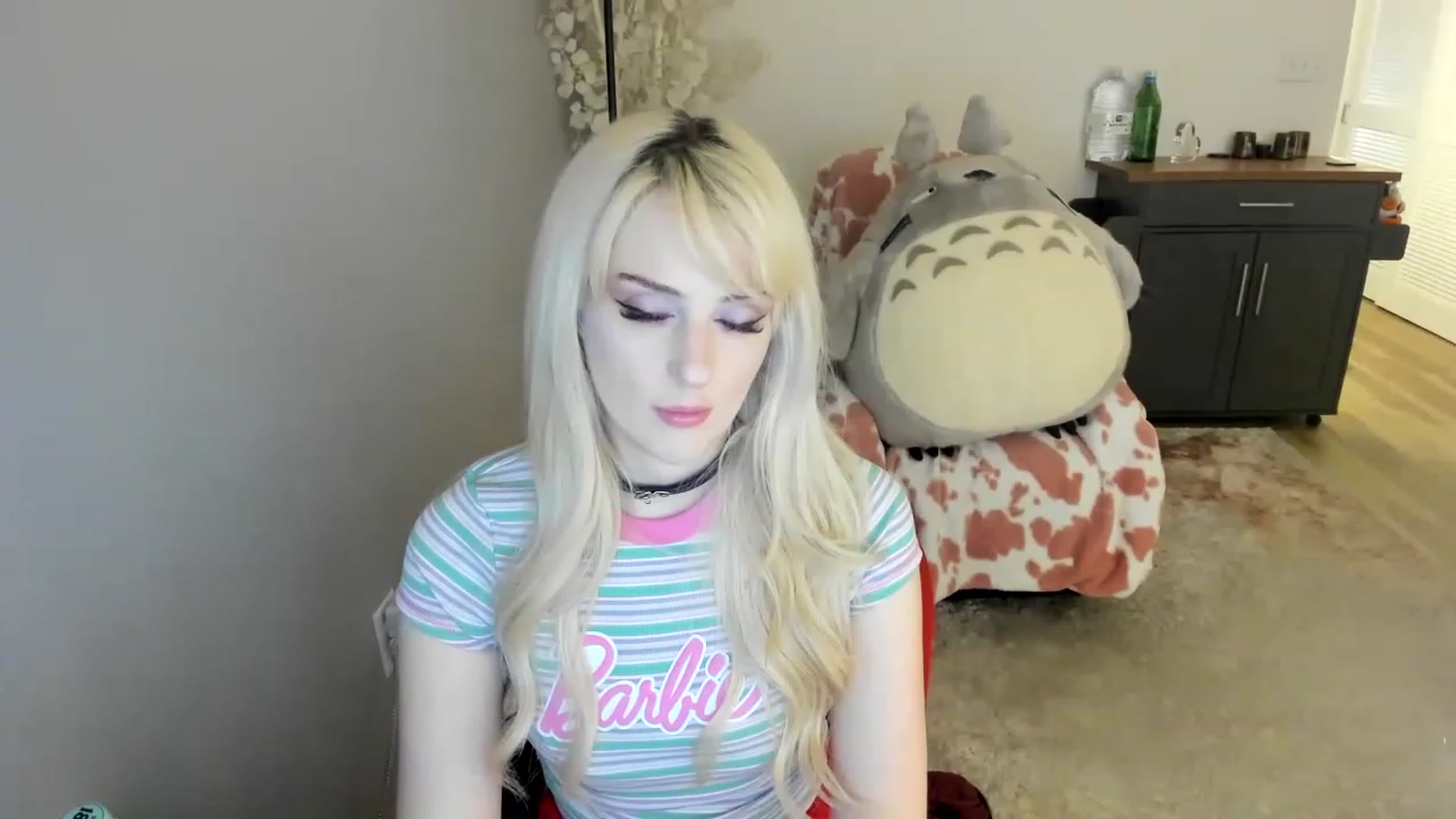 Gallery image thumbnail from Milk_Party's myfreecams stream on, 07/09/2023, 09:22 image 13 of 20