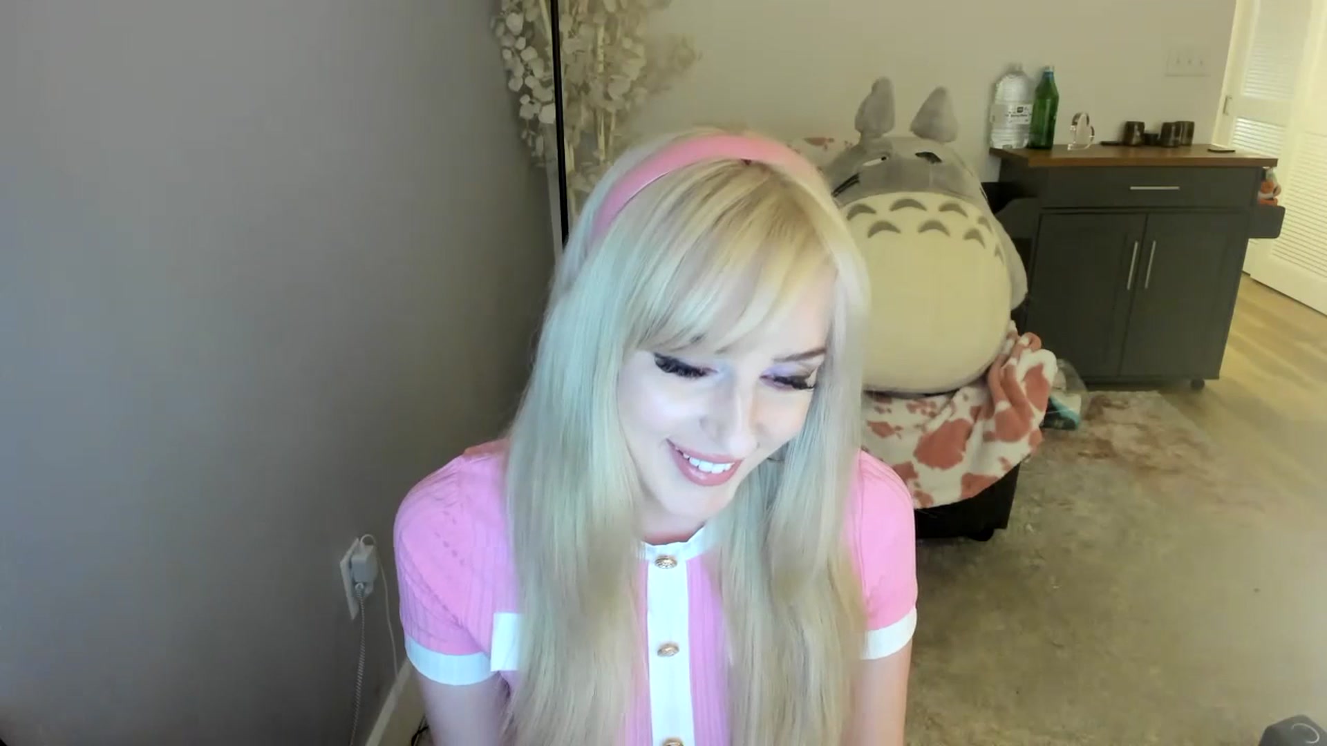 Gallery image thumbnail from Milk_Party's myfreecams stream on, 07/16/2023, 02:06 image 14 of 20