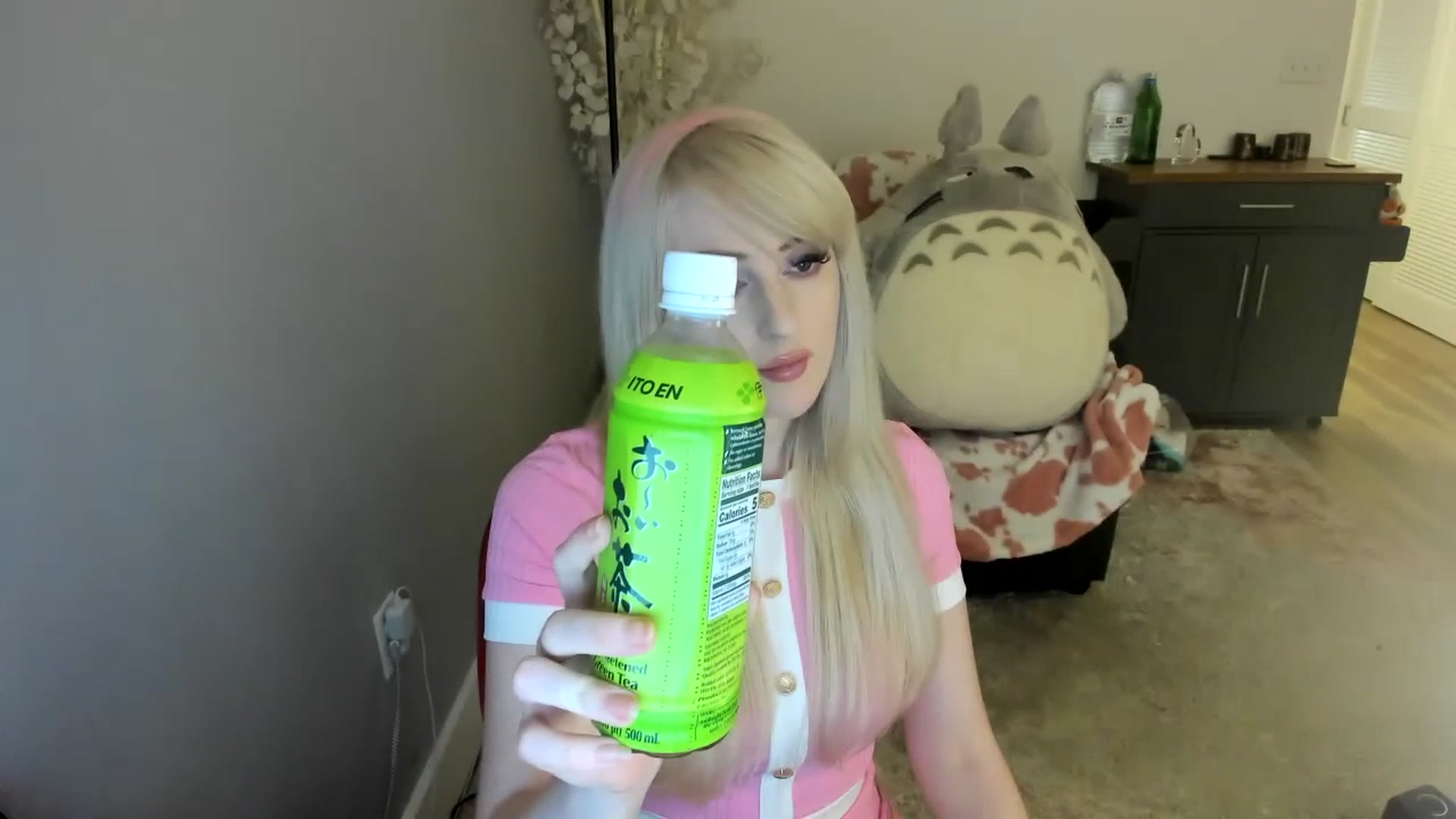 Gallery image thumbnail from Milk_Party's myfreecams stream on, 07/16/2023, 02:06 image 10 of 20