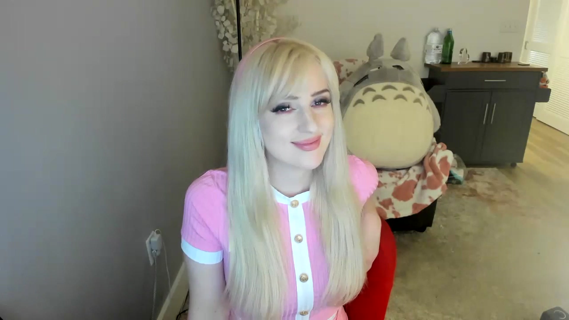 Gallery image thumbnail from Milk_Party's myfreecams stream on, 07/16/2023, 02:49 image 3 of 20