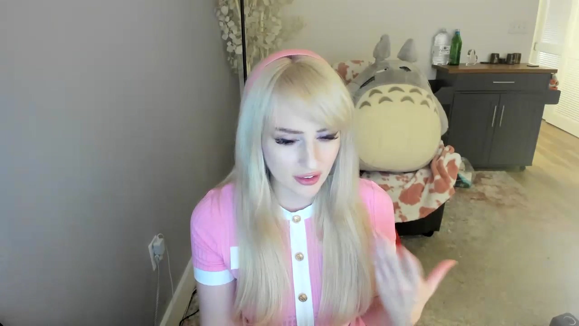 Gallery image thumbnail from Milk_Party's myfreecams stream on, 07/16/2023, 02:49 image 20 of 20