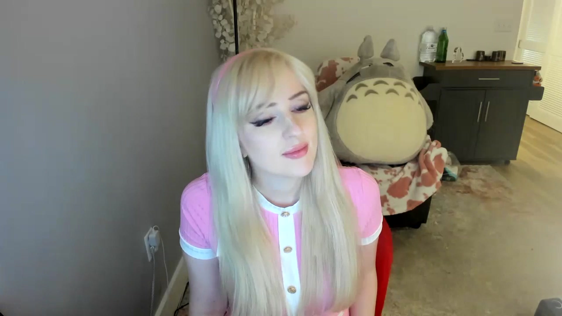 Gallery image thumbnail from Milk_Party's myfreecams stream on, 07/16/2023, 03:53 image 17 of 20