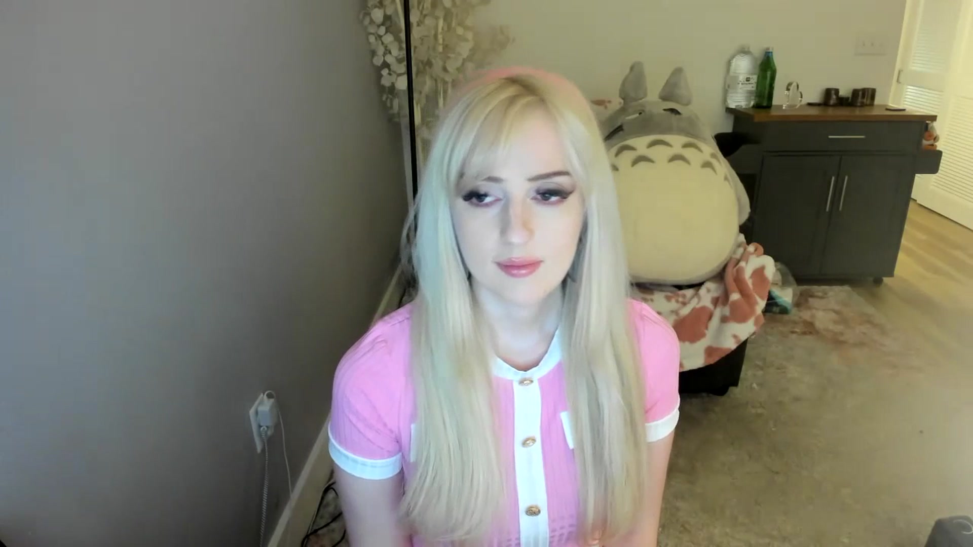Gallery image thumbnail from Milk_Party's myfreecams stream on, 07/16/2023, 03:53 image 2 of 20