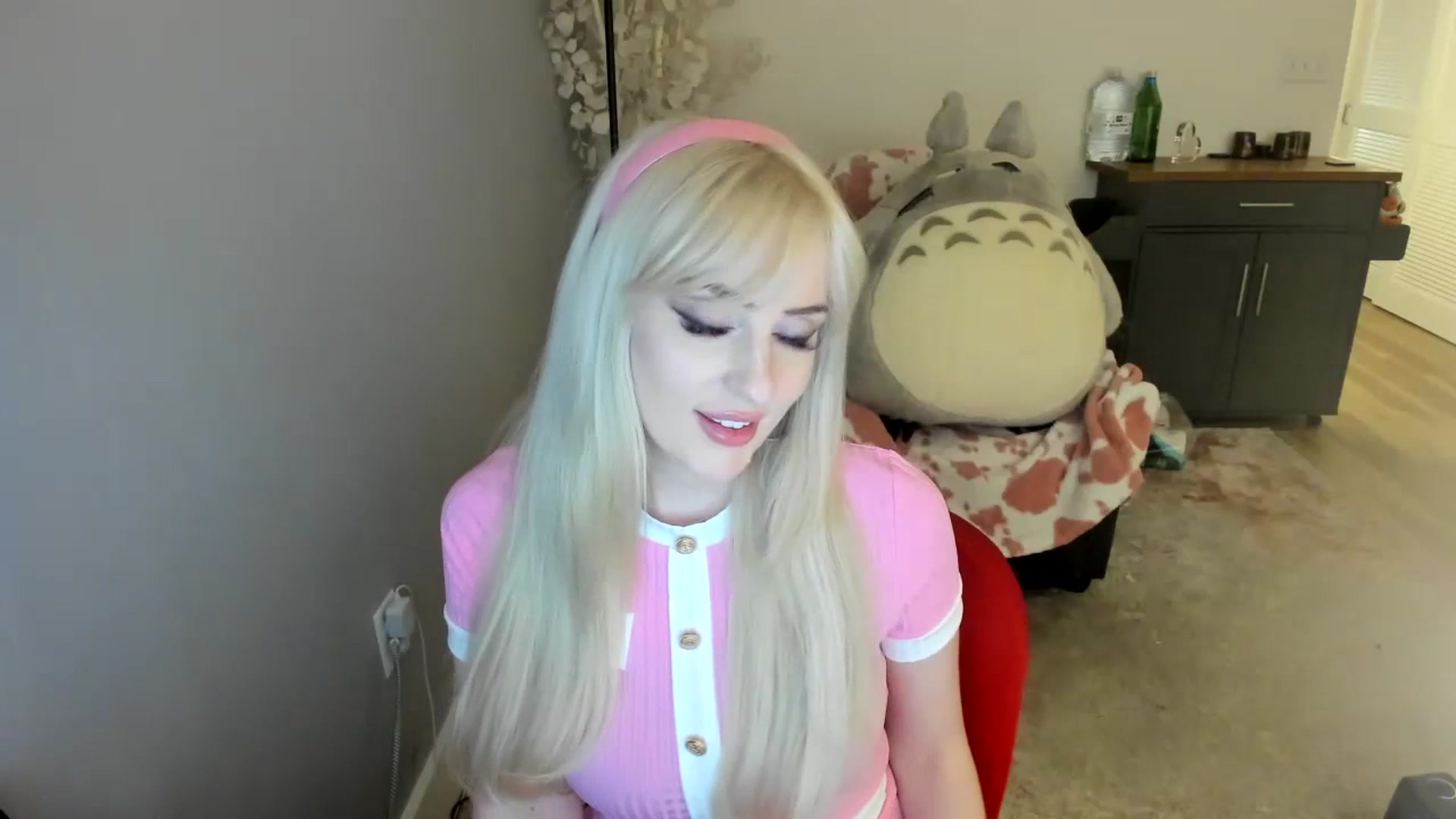 Gallery image thumbnail from Milk_Party's myfreecams stream on, 07/16/2023, 03:53 image 7 of 20