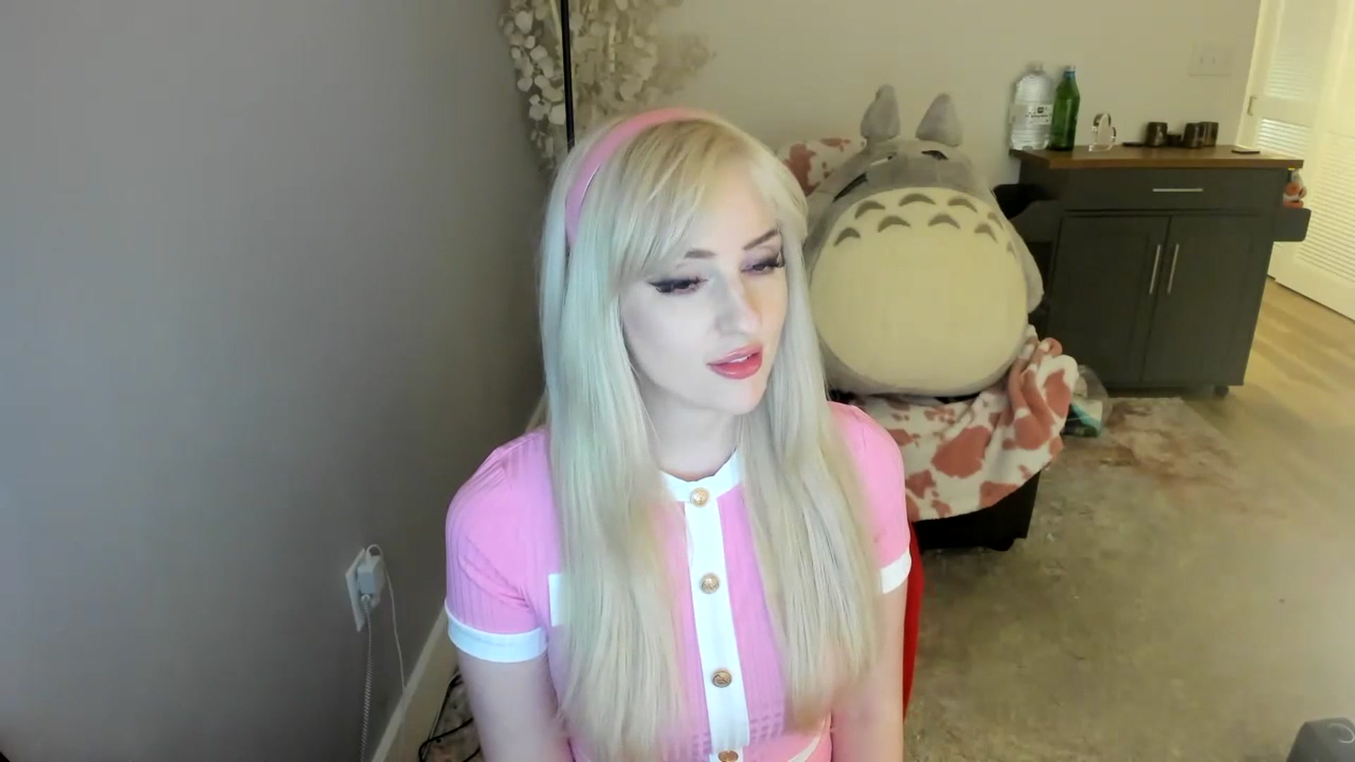 Gallery image thumbnail from Milk_Party's myfreecams stream on, 07/16/2023, 06:17 image 19 of 20