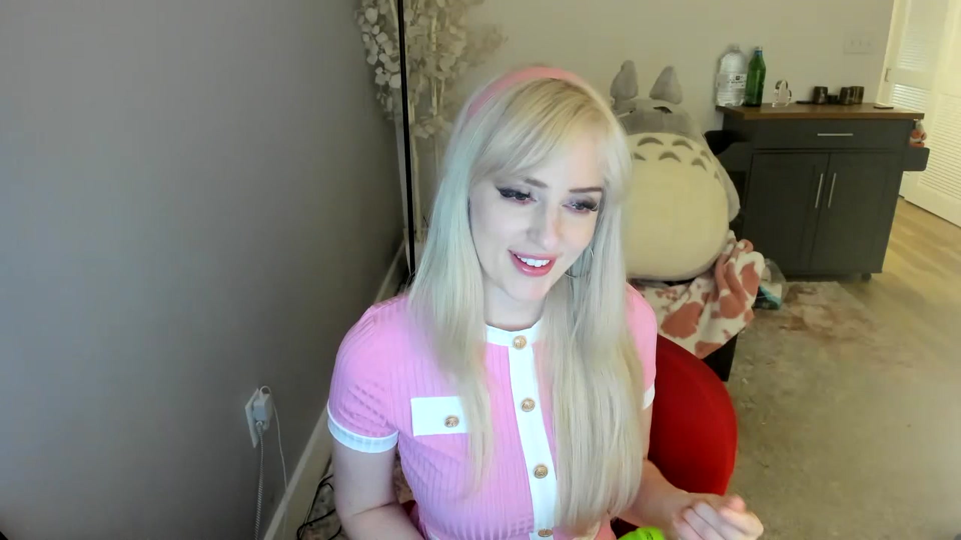 Gallery image thumbnail from Milk_Party's myfreecams stream on, 07/16/2023, 07:51 image 4 of 20