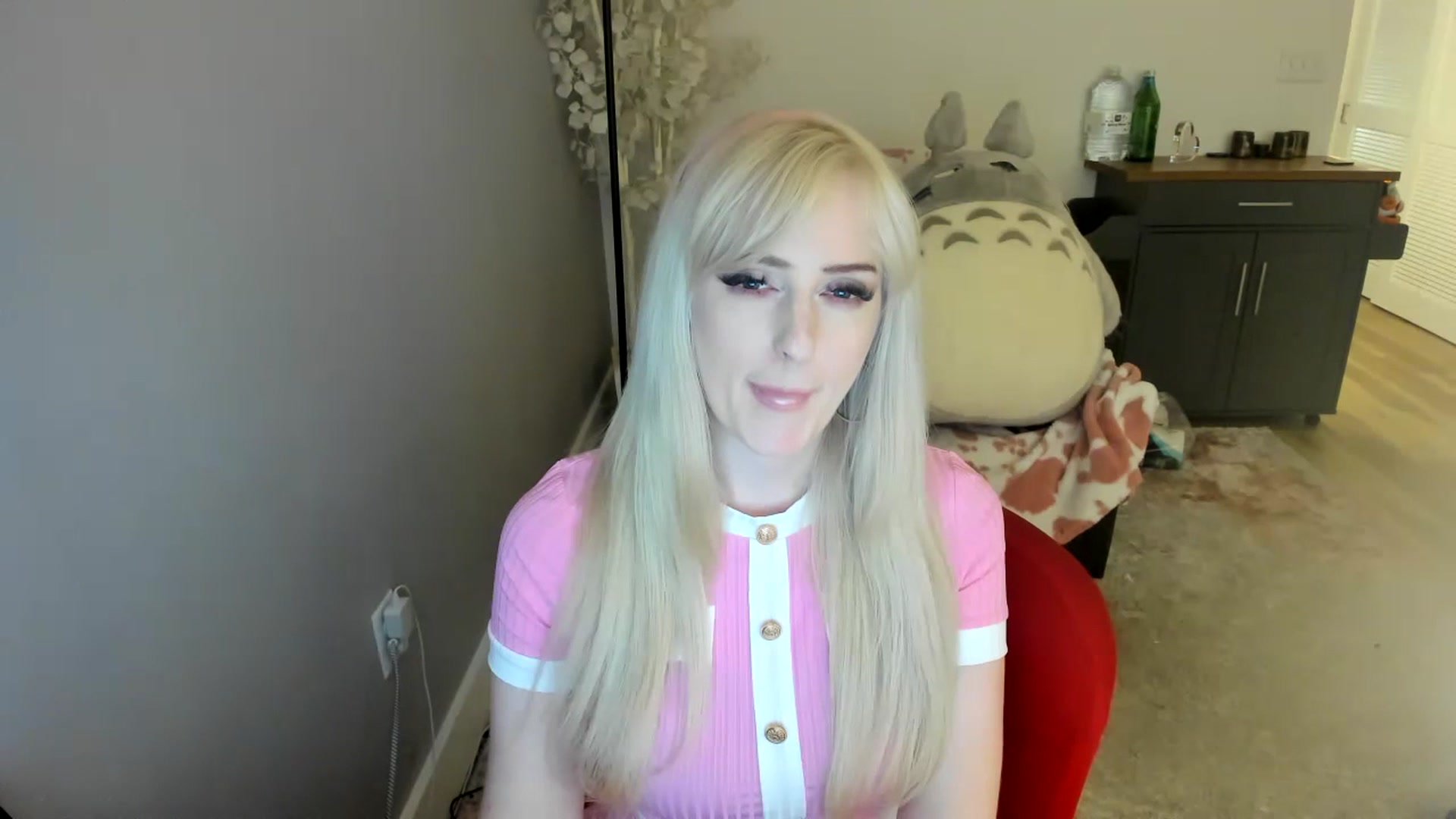Gallery image thumbnail from Milk_Party's myfreecams stream on, 07/16/2023, 07:51 image 12 of 20