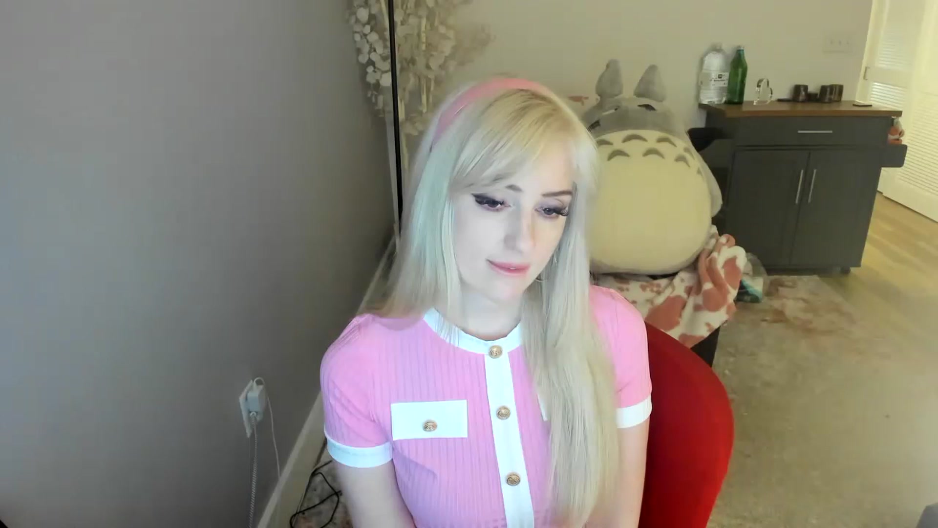 Gallery image thumbnail from Milk_Party's myfreecams stream on, 07/16/2023, 07:51 image 17 of 20