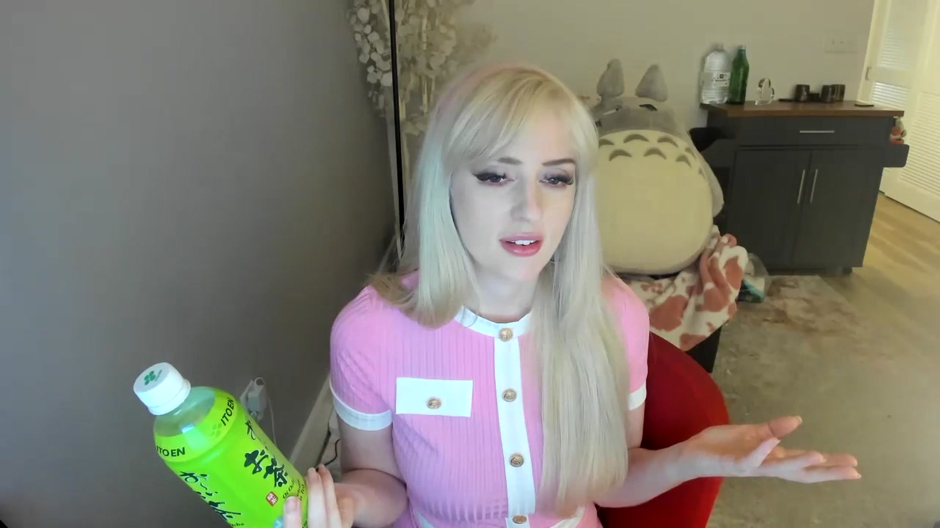 Gallery image thumbnail from Milk_Party's myfreecams stream on, 07/16/2023, 07:51 image 6 of 20