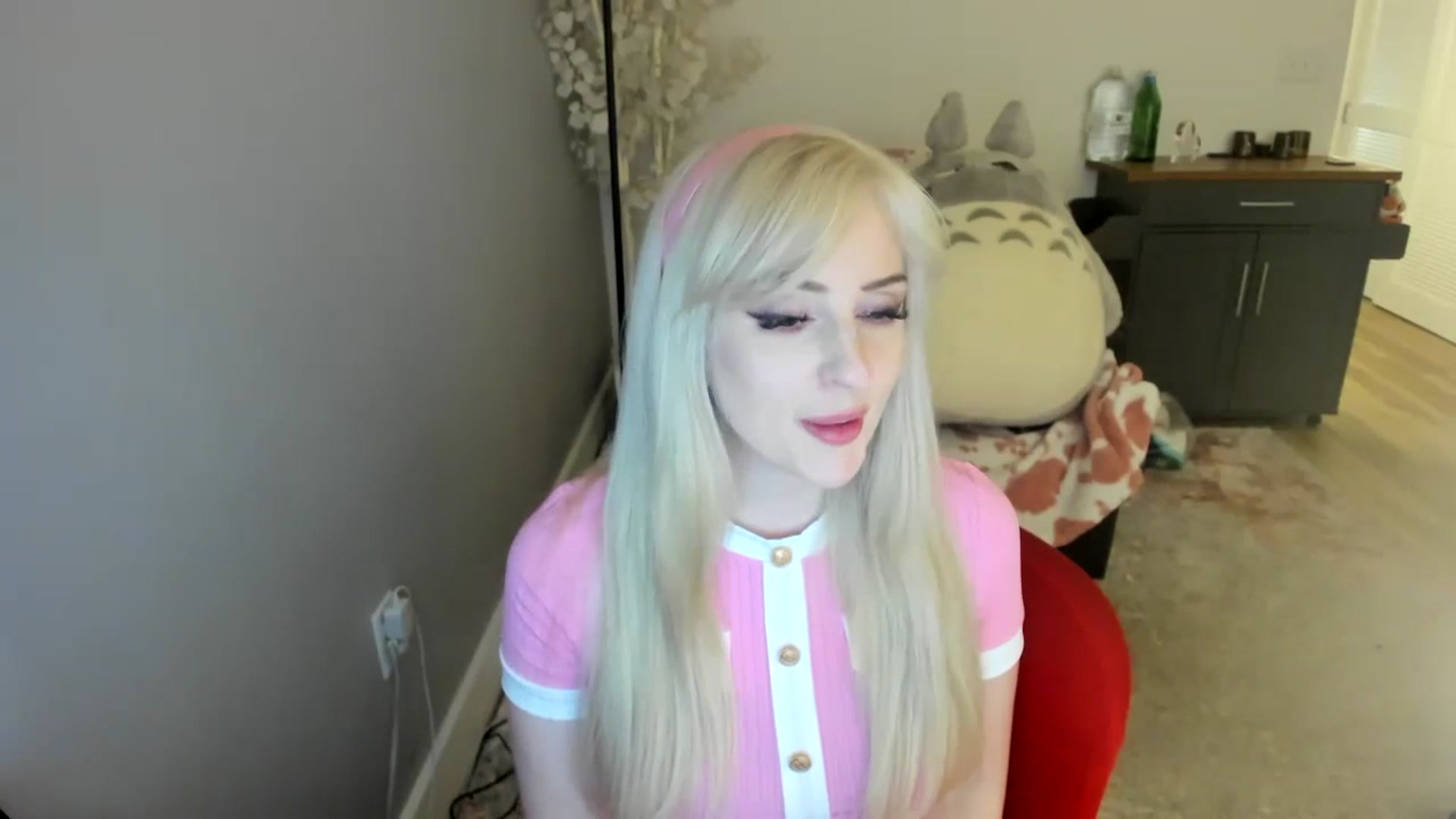 Gallery image thumbnail from Milk_Party's myfreecams stream on, 07/16/2023, 07:51 image 14 of 20