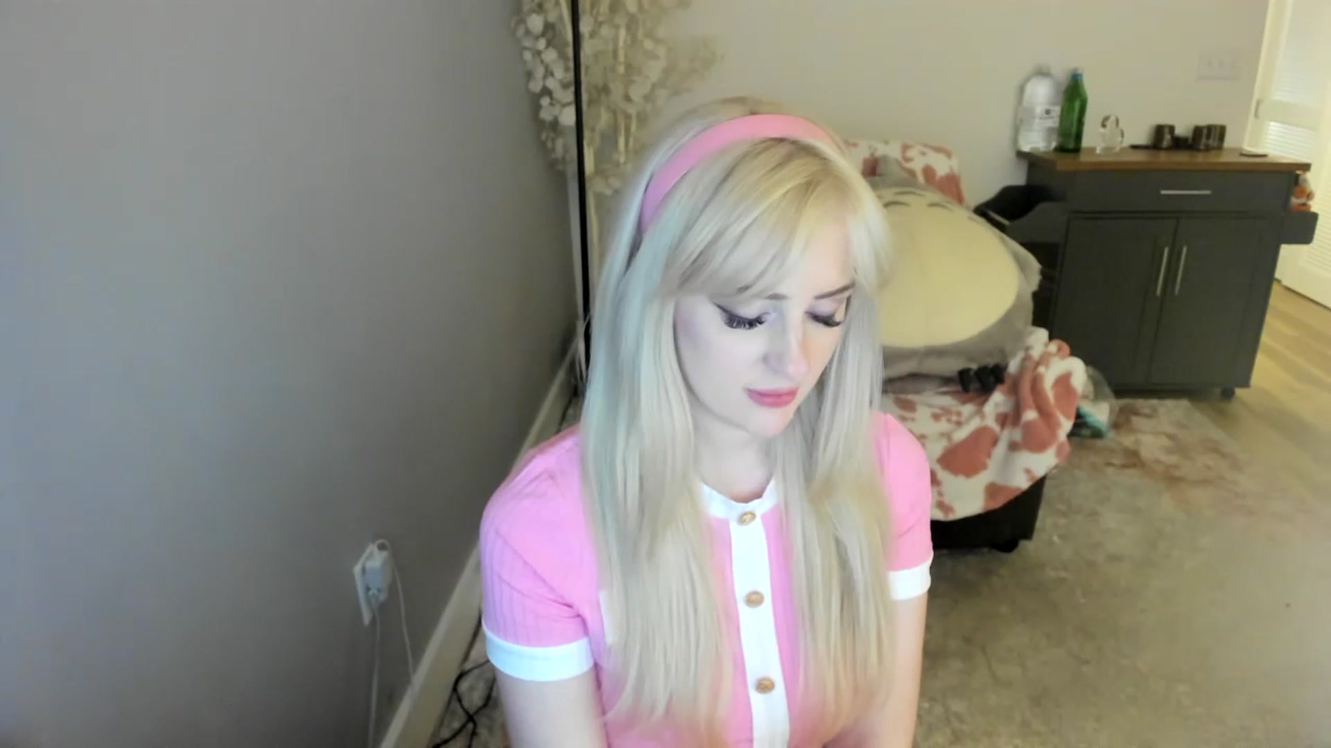 Gallery image thumbnail from Milk_Party's myfreecams stream on, 07/16/2023, 10:08 image 11 of 20