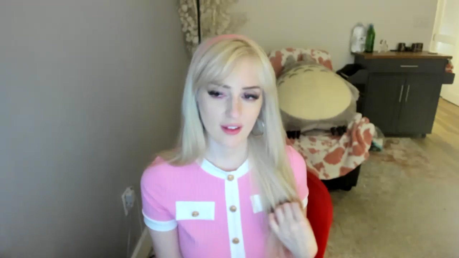 Gallery image thumbnail from Milk_Party's myfreecams stream on, 07/16/2023, 10:08 image 17 of 20