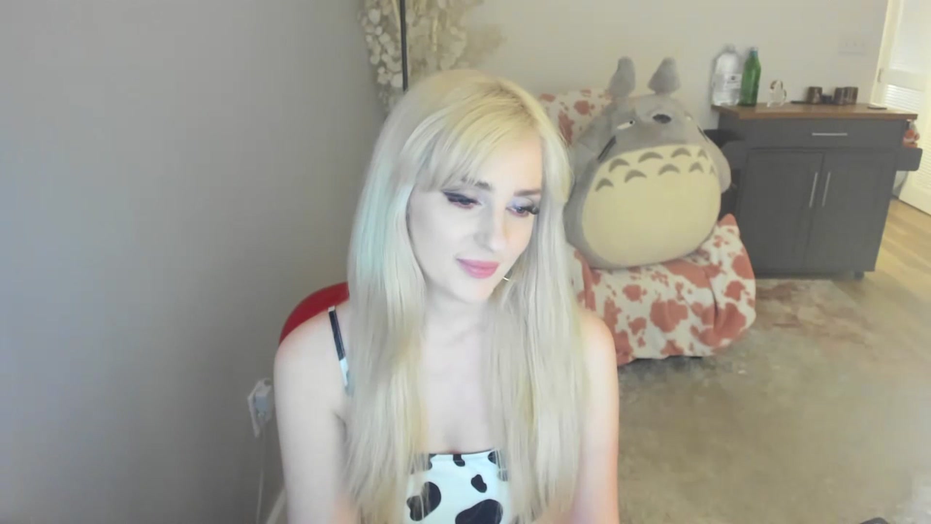 Gallery image thumbnail from Milk_Party's myfreecams stream on, 07/21/2023, 03:31 image 17 of 20