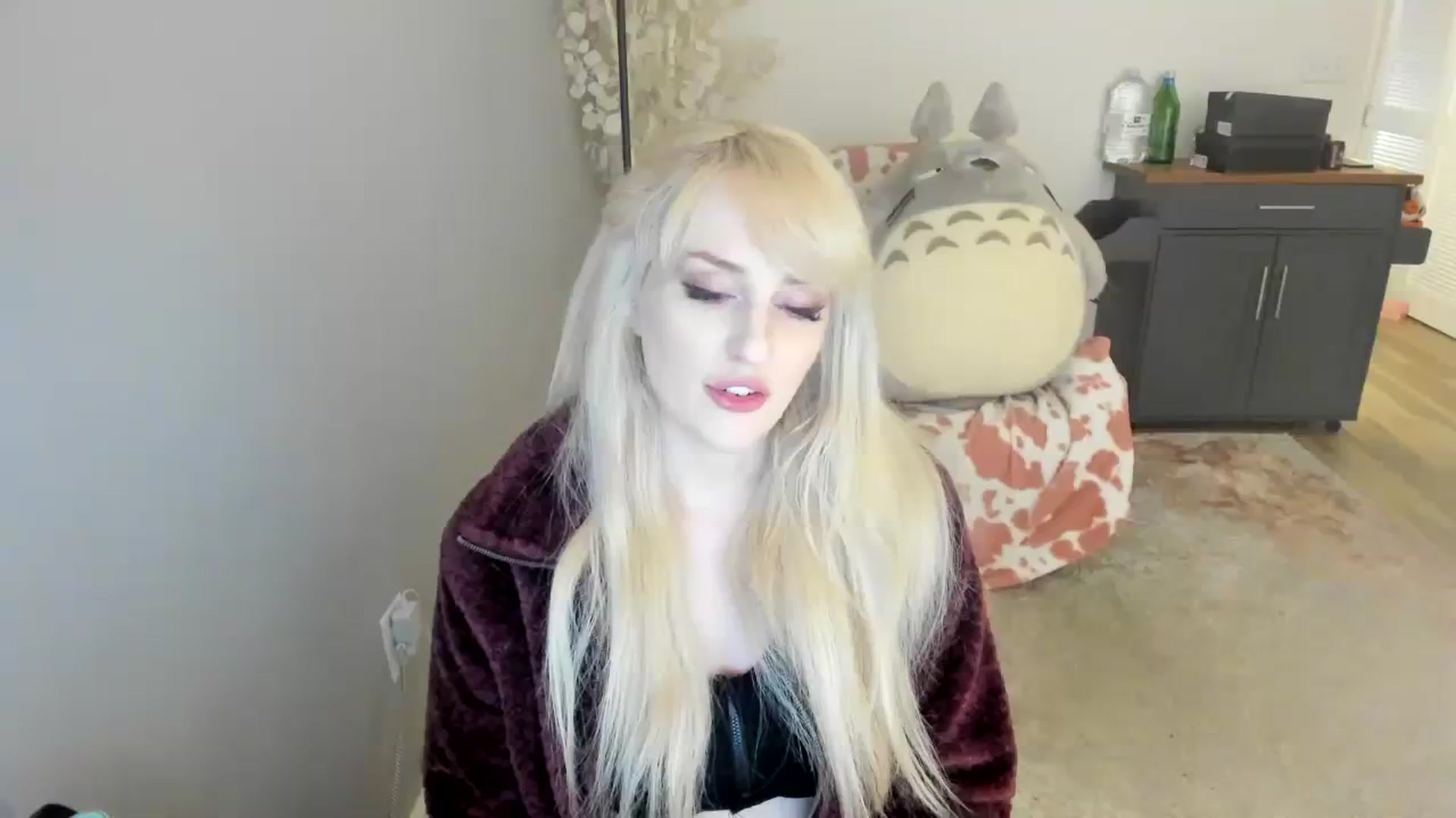 Gallery image thumbnail from Milk_Party's myfreecams stream on, 07/24/2023, 06:24 image 12 of 20