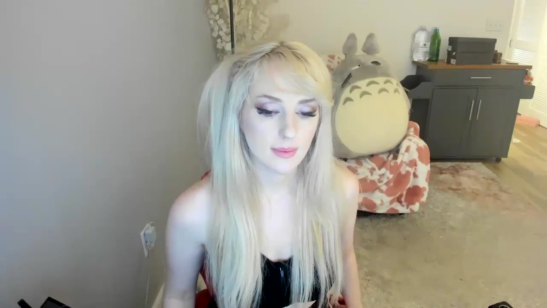 Gallery image thumbnail from Milk_Party's myfreecams stream on, 07/29/2023, 06:21 image 12 of 20
