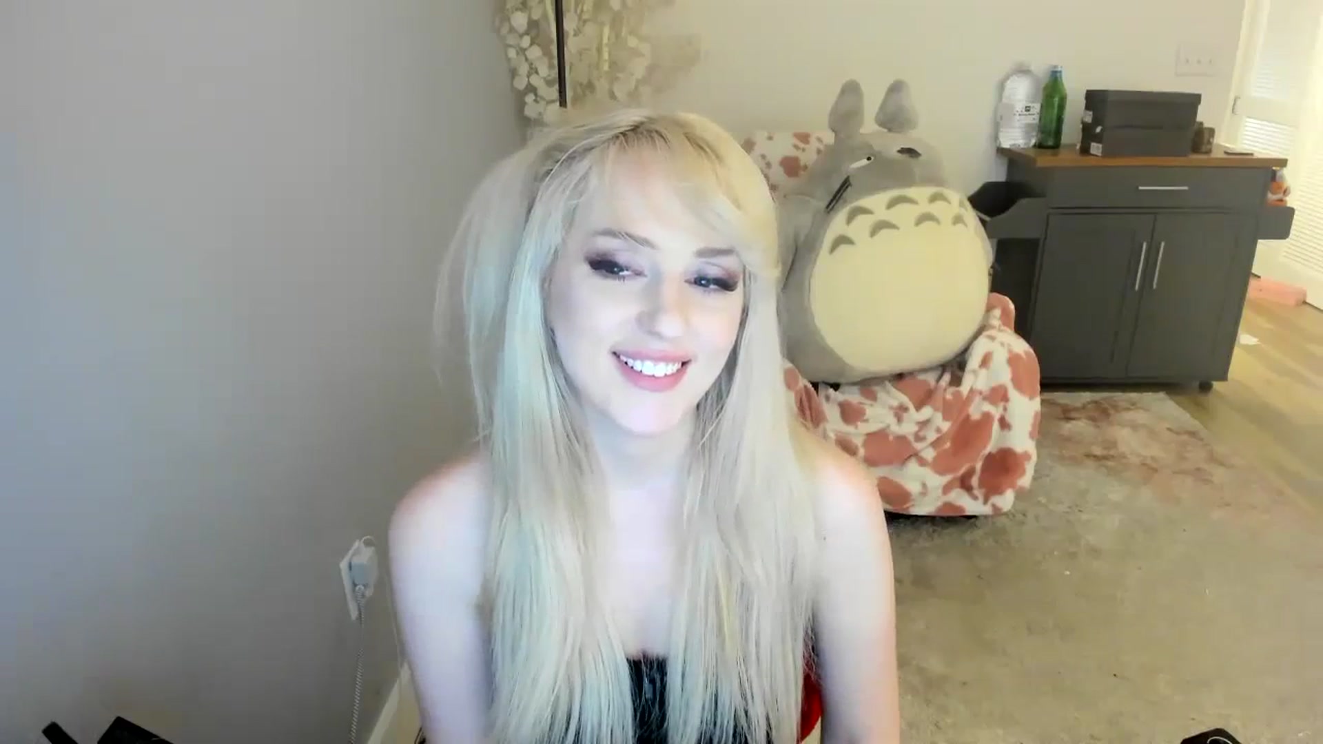 Gallery image thumbnail from Milk_Party's myfreecams stream on, 07/29/2023, 06:21 image 20 of 20