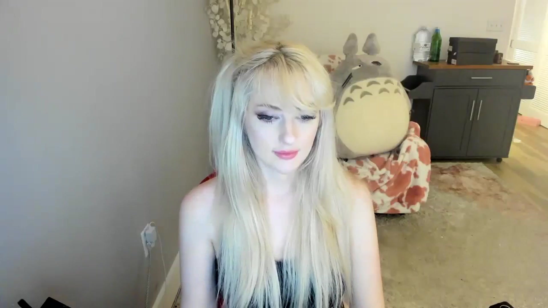 Gallery image thumbnail from Milk_Party's myfreecams stream on, 07/29/2023, 07:47 image 14 of 20