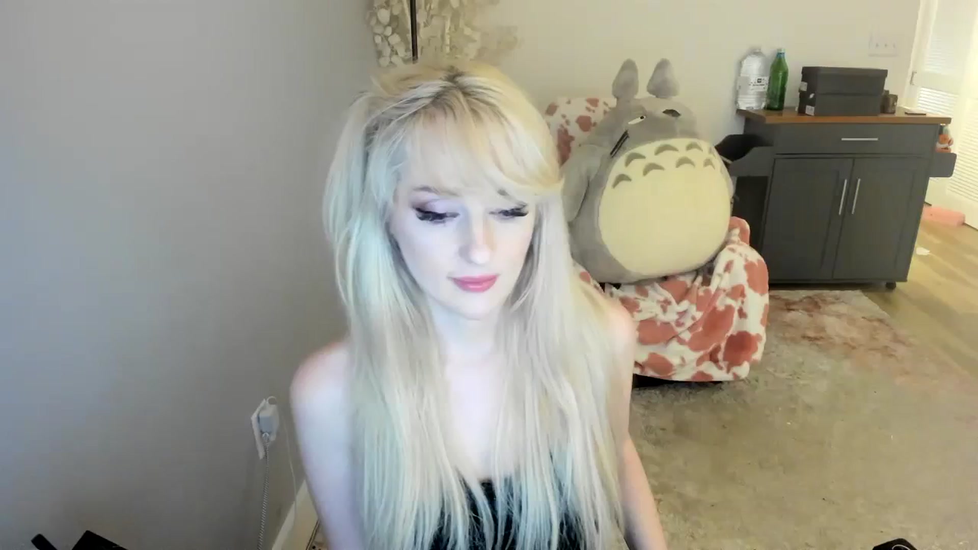 Gallery image thumbnail from Milk_Party's myfreecams stream on, 07/29/2023, 07:47 image 4 of 20