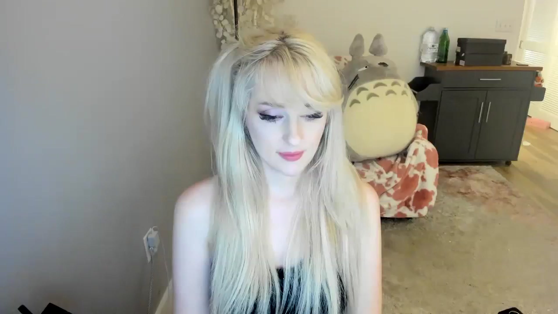 Gallery image thumbnail from Milk_Party's myfreecams stream on, 07/29/2023, 07:47 image 6 of 20