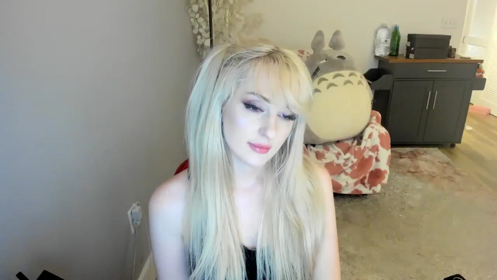 Gallery image thumbnail from Milk_Party's myfreecams stream on, 07/29/2023, 07:47 image 10 of 20