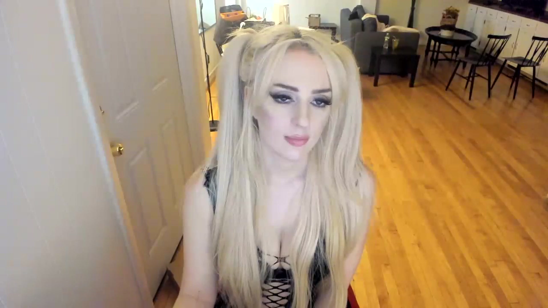 Gallery image thumbnail from Milk_Party's myfreecams stream on, 11/13/2023, 06:01 image 18 of 20