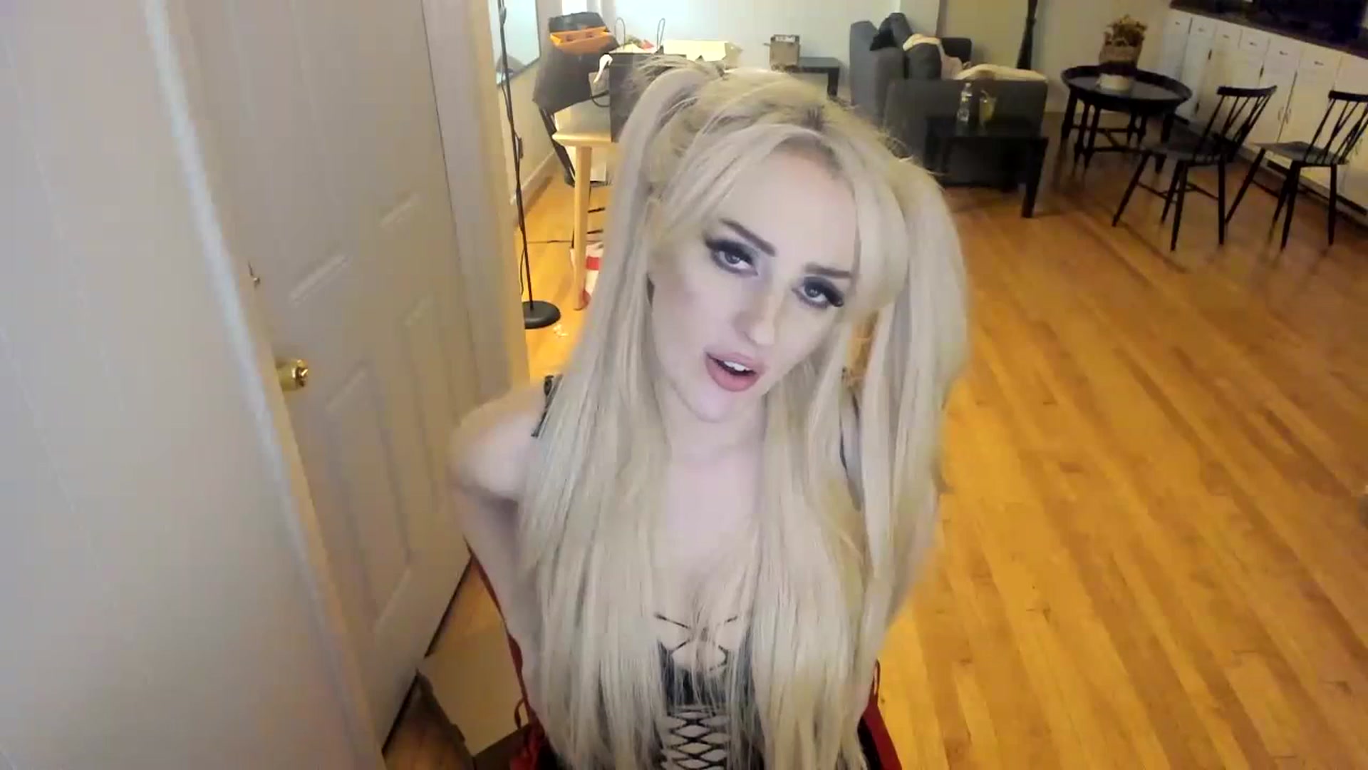 Gallery image thumbnail from Milk_Party's myfreecams stream on, 11/13/2023, 07:35 image 12 of 20