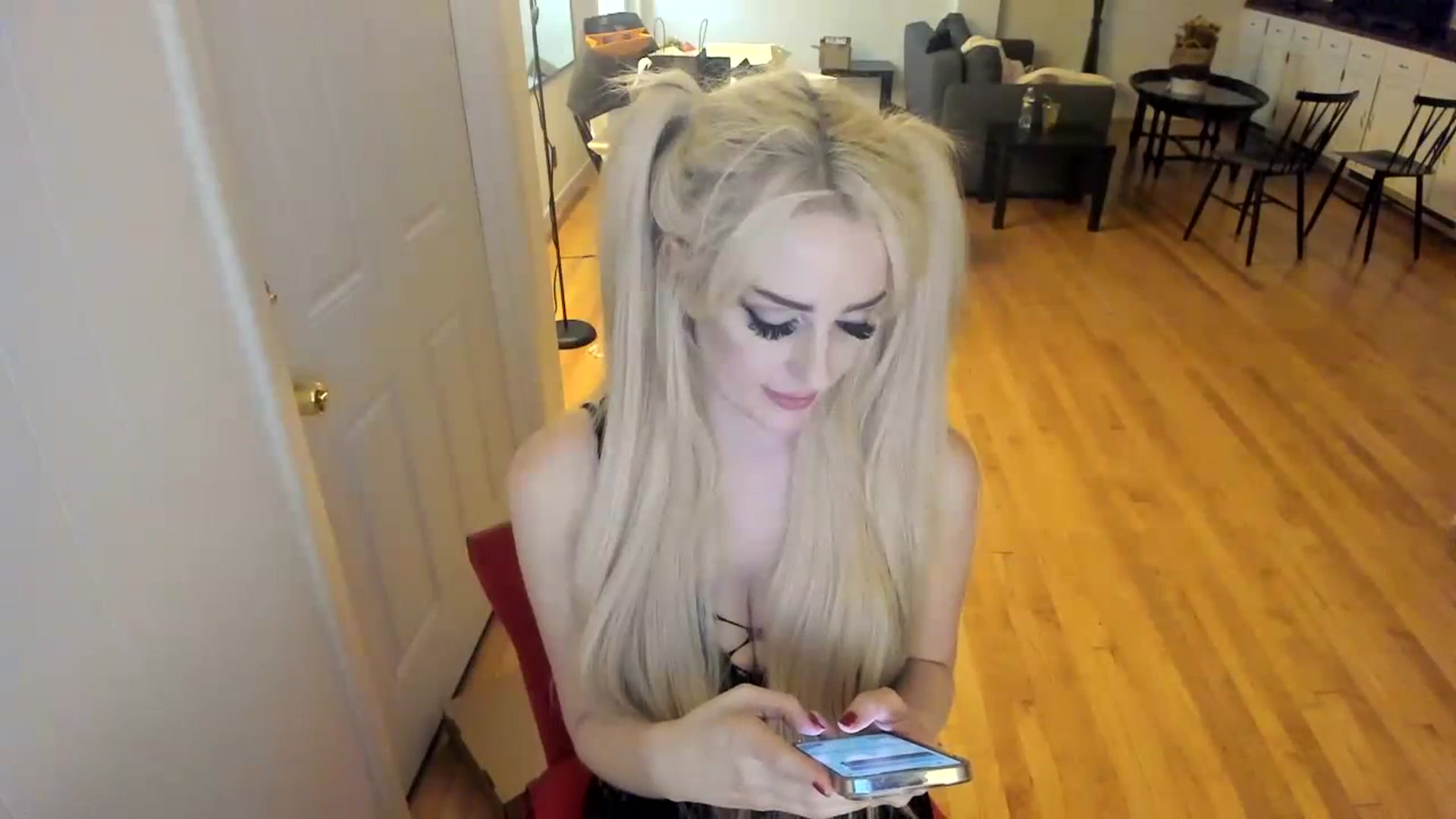 Gallery image thumbnail from Milk_Party's myfreecams stream on, 11/13/2023, 10:04 image 13 of 20