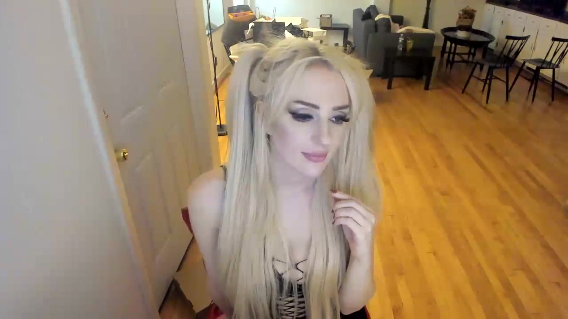 Gallery image thumbnail from Milk_Party's myfreecams stream on, 11/13/2023, 10:04 image 18 of 20