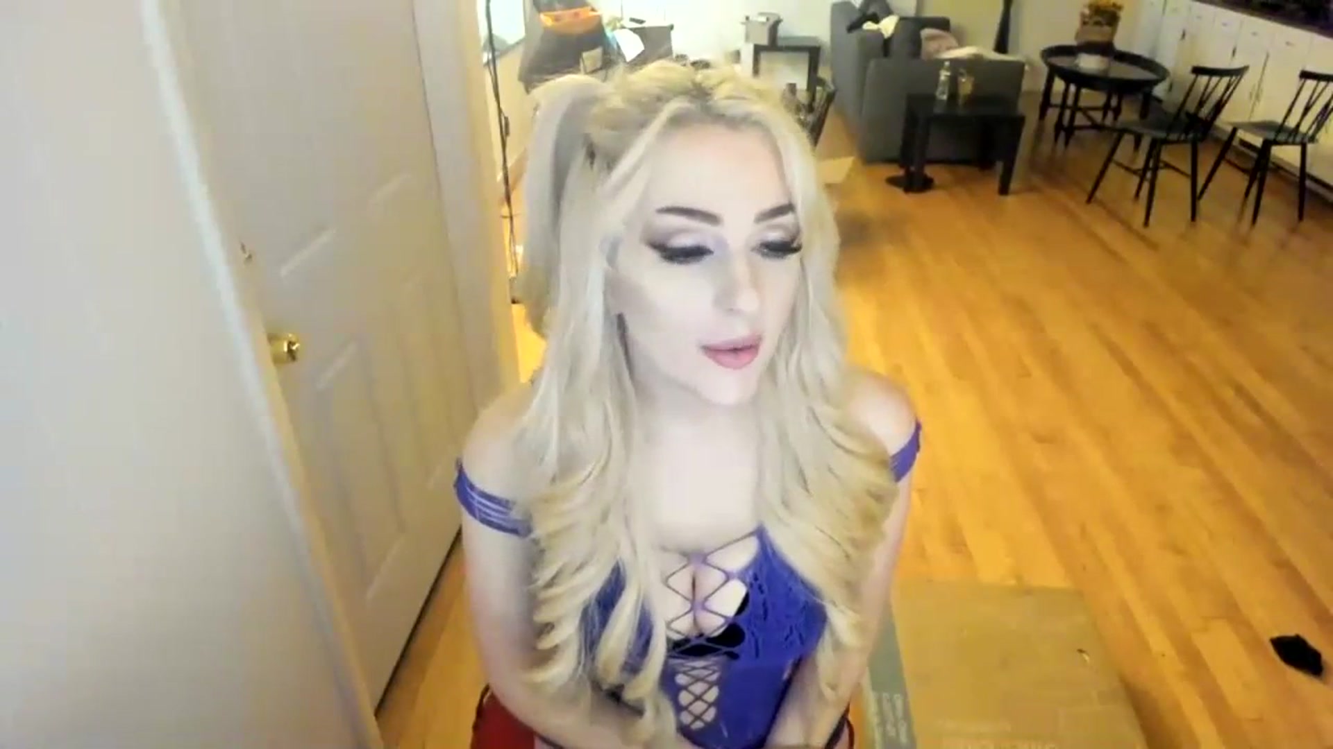 Gallery image thumbnail from Milk_Party's myfreecams stream on, 11/15/2023, 03:36 image 16 of 20