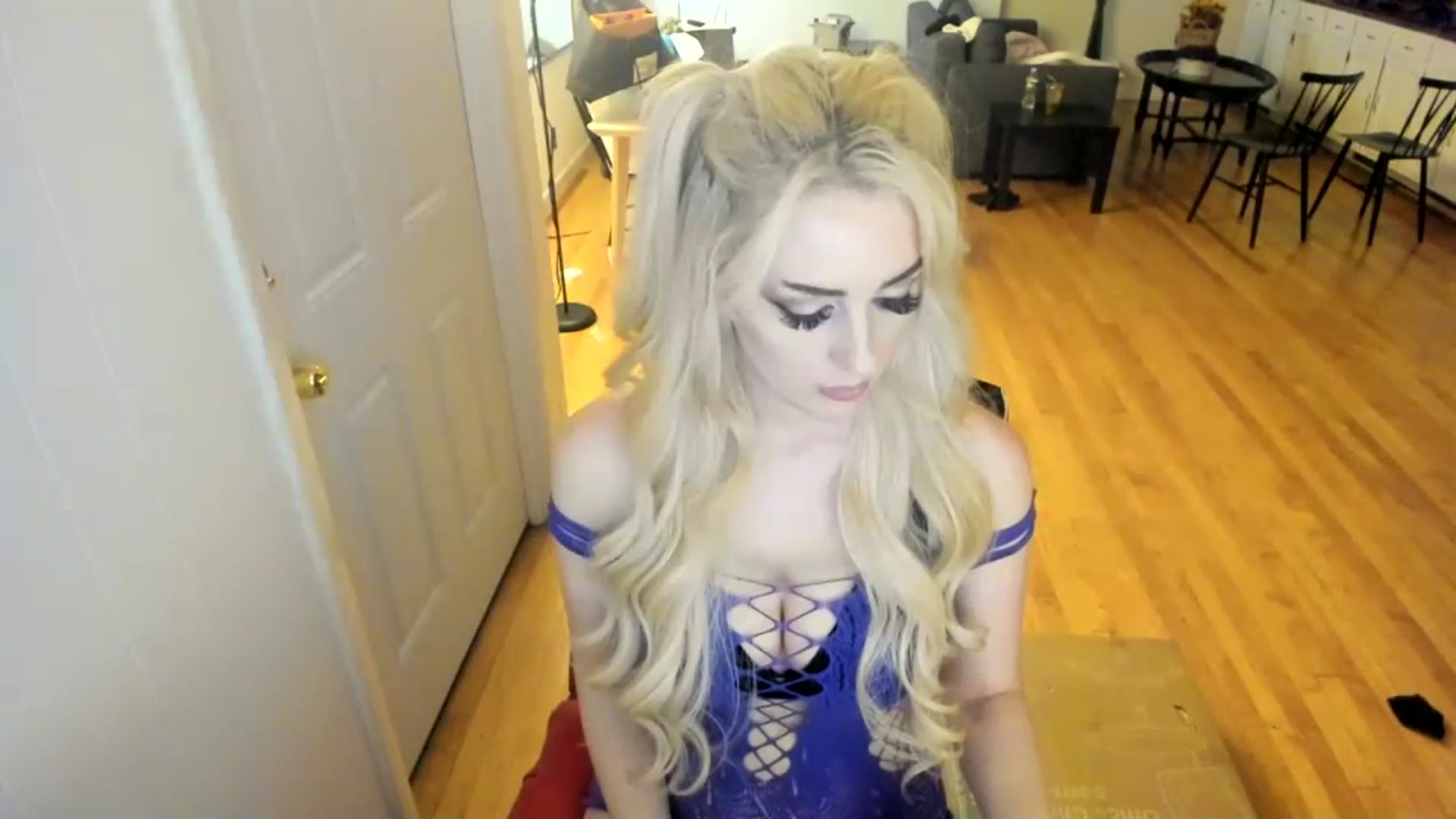 Gallery image thumbnail from Milk_Party's myfreecams stream on, 11/15/2023, 08:20 image 3 of 20