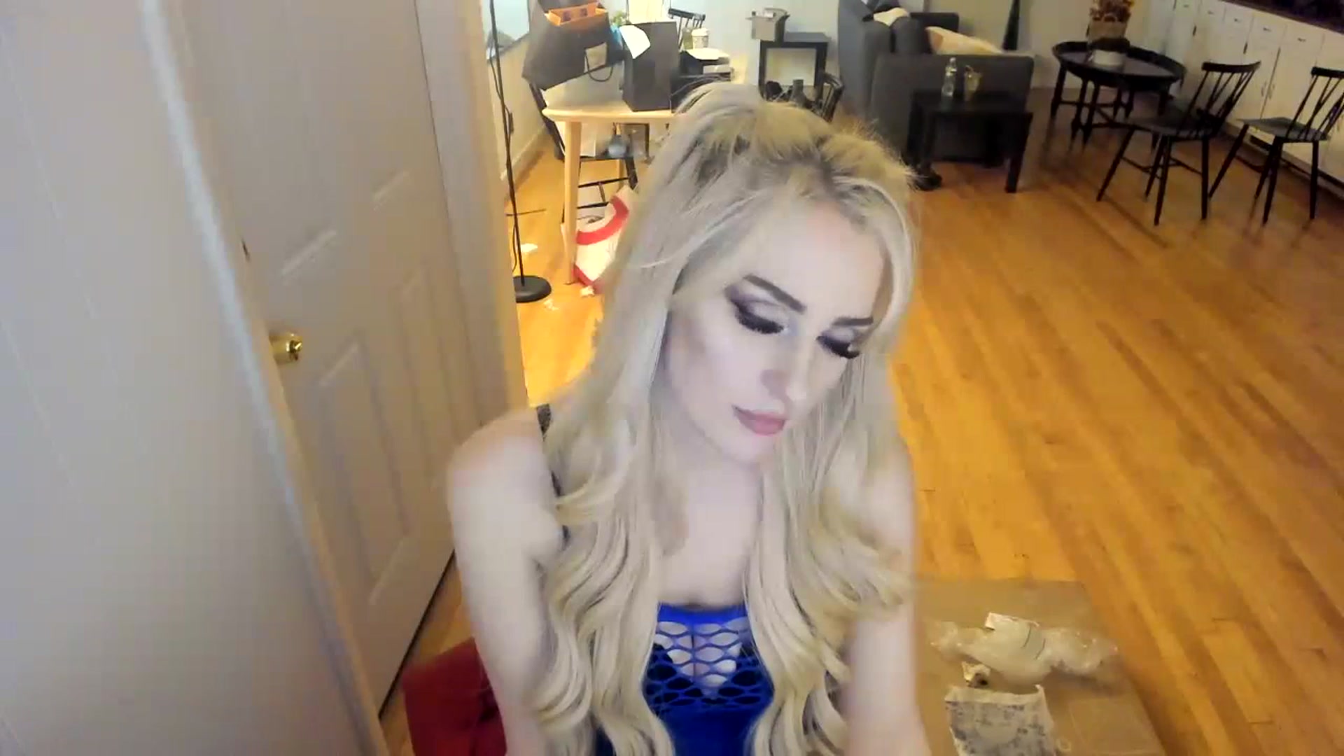 Gallery image thumbnail from Milk_Party's myfreecams stream on, 11/16/2023, 06:11 image 15 of 20