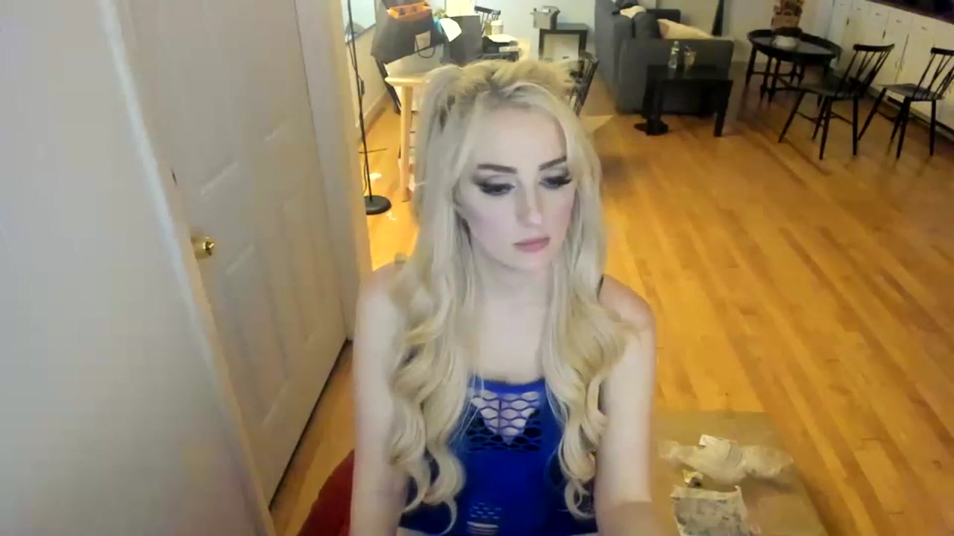 Gallery image thumbnail from Milk_Party's myfreecams stream on, 11/16/2023, 07:37 image 4 of 20