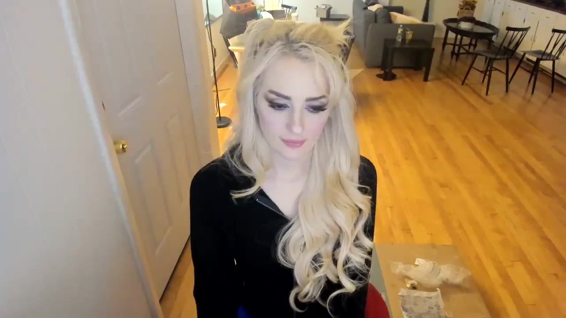 Gallery image thumbnail from Milk_Party's myfreecams stream on, 11/16/2023, 09:16 image 16 of 20