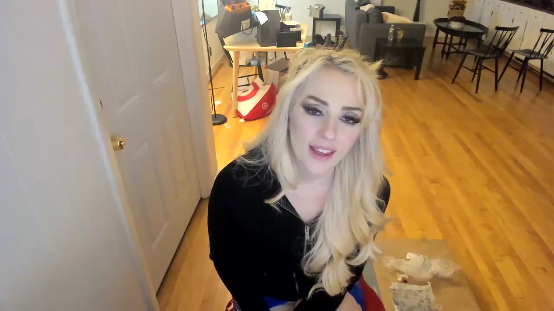 Gallery image thumbnail from Milk_Party's myfreecams stream on, 11/16/2023, 09:46 image 7 of 20