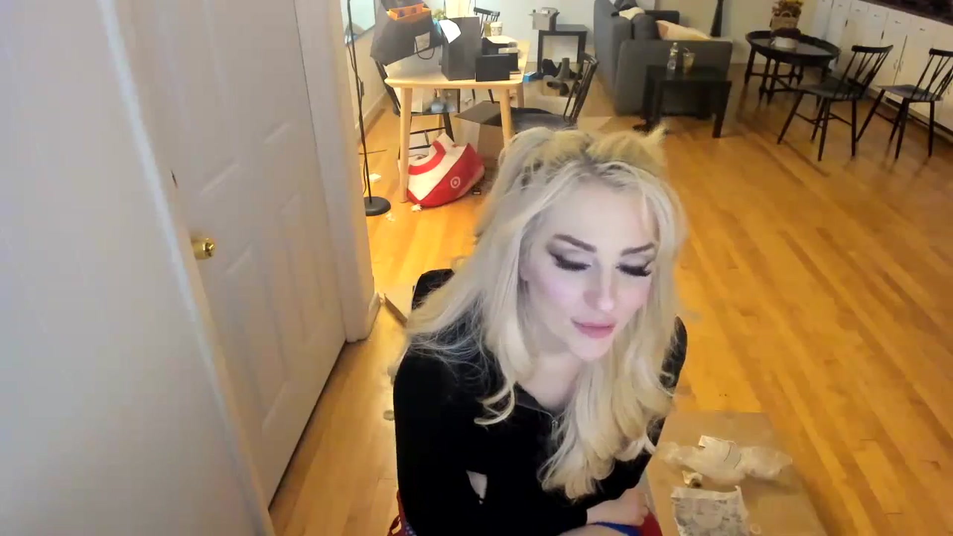 Gallery image thumbnail from Milk_Party's myfreecams stream on, 11/16/2023, 09:46 image 4 of 20