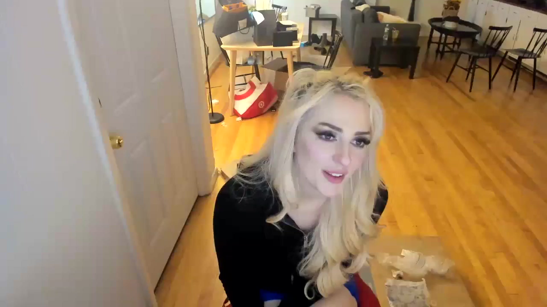 Gallery image thumbnail from Milk_Party's myfreecams stream on, 11/16/2023, 09:46 image 9 of 20