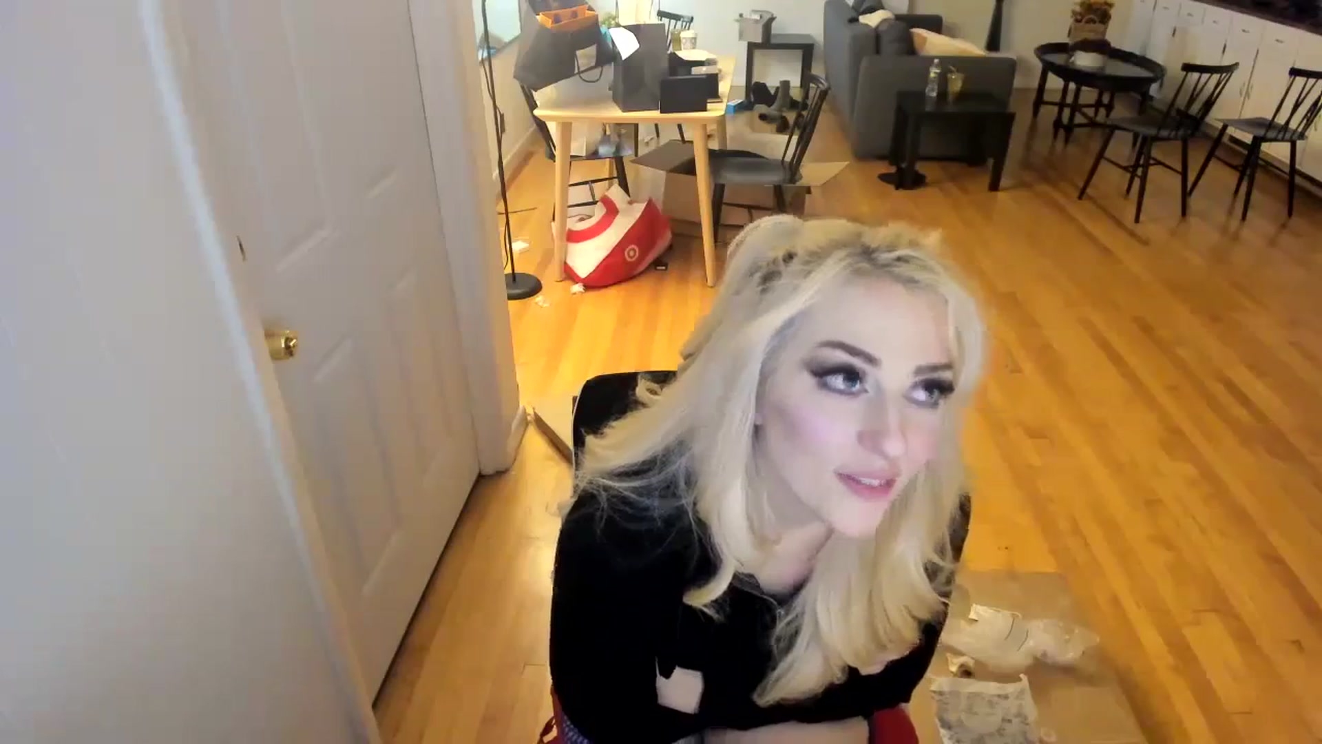 Gallery image thumbnail from Milk_Party's myfreecams stream on, 11/16/2023, 09:46 image 12 of 20