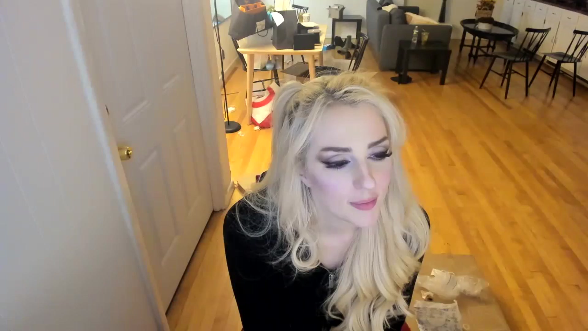Gallery image thumbnail from Milk_Party's myfreecams stream on, 11/16/2023, 10:46 image 4 of 20