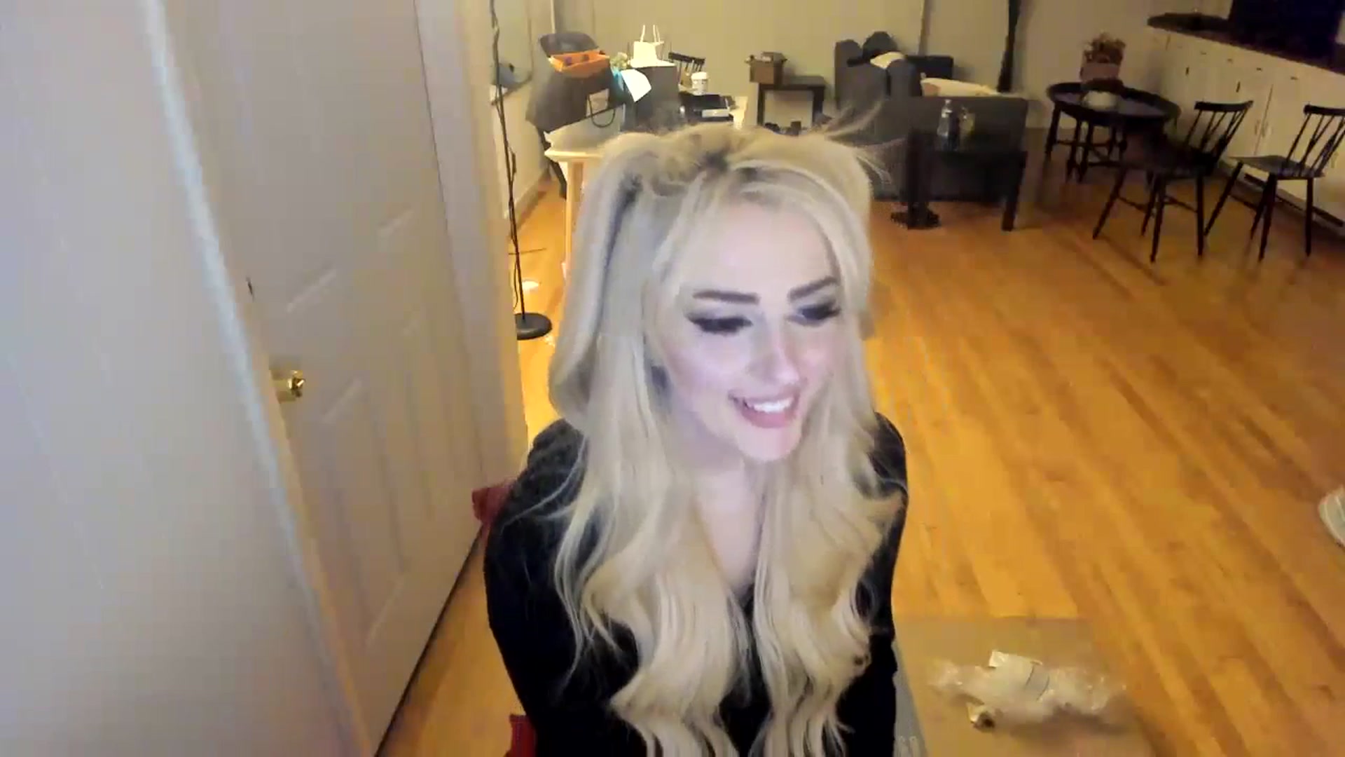 Gallery image thumbnail from Milk_Party's myfreecams stream on, 11/17/2023, 08:38 image 5 of 20