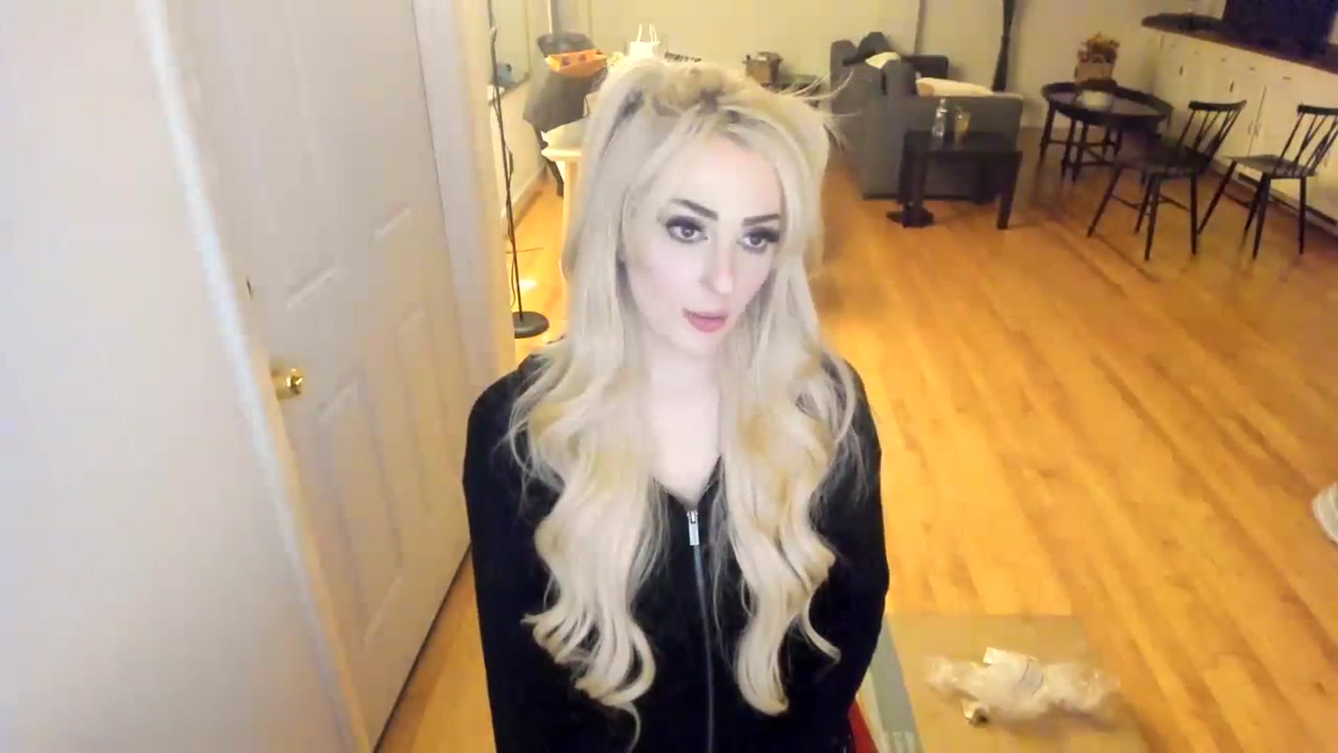 Gallery image thumbnail from Milk_Party's myfreecams stream on, 11/17/2023, 08:38 image 12 of 20